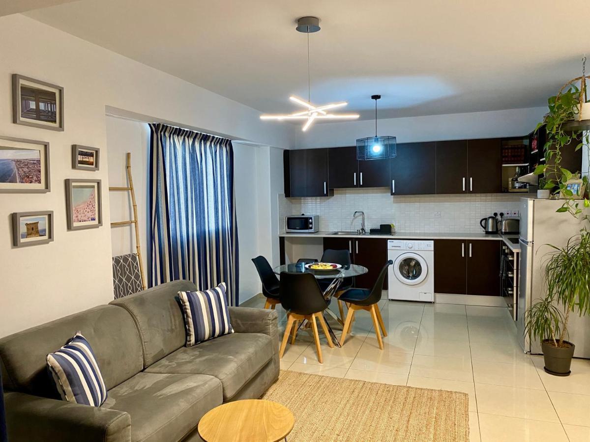 Fat Cow Apartment 103 Larnaca Zewnętrze zdjęcie